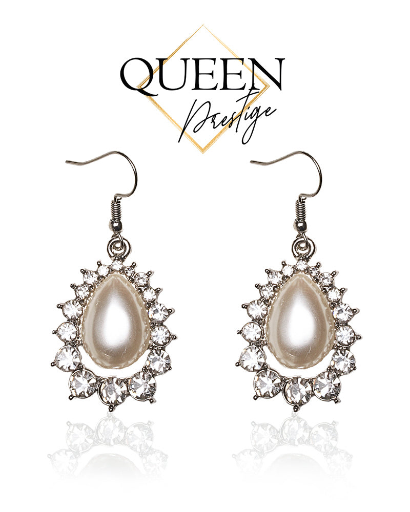 Pretty In Pearls Dangle Earrings