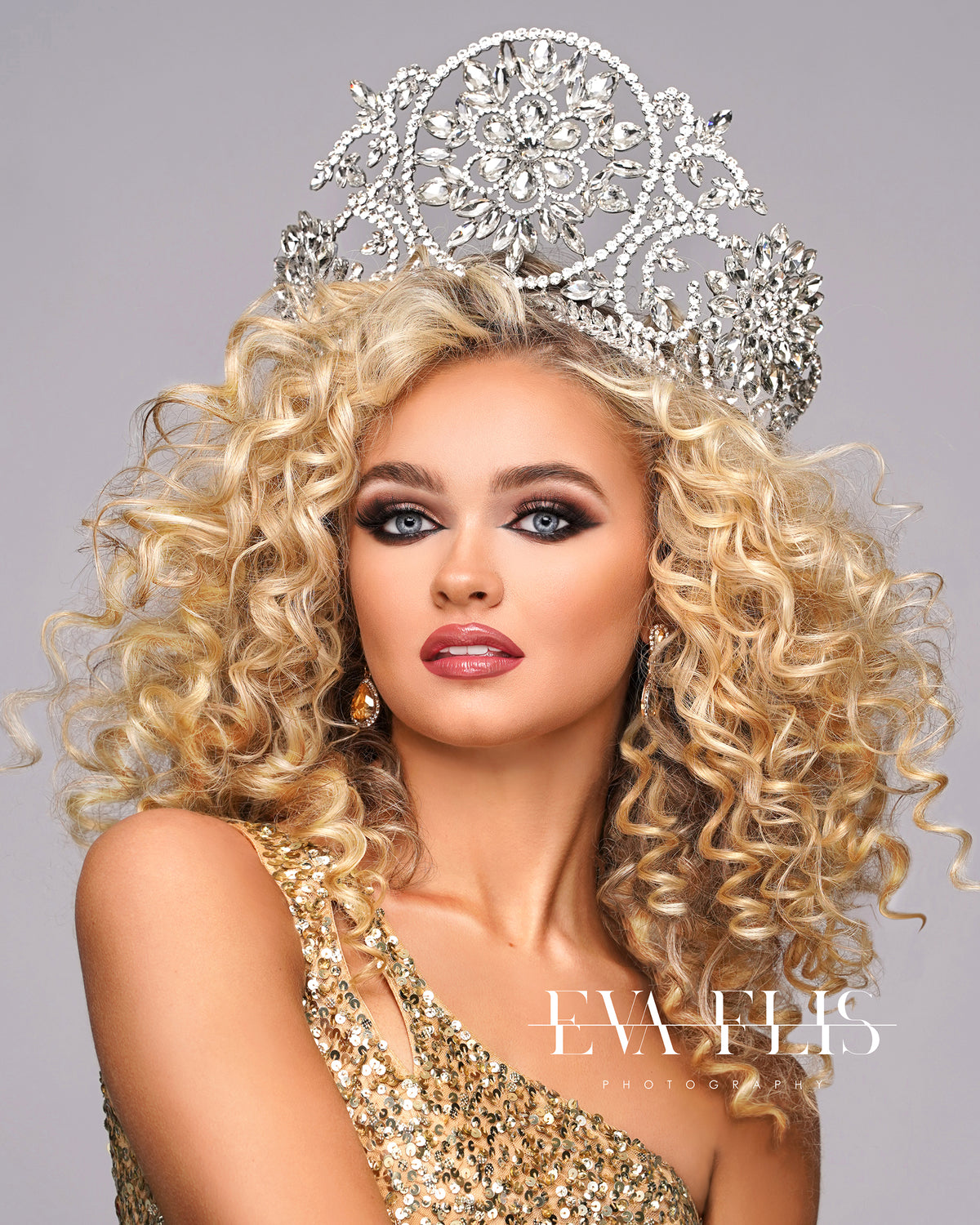 Pageant Darling Gold Earrings
