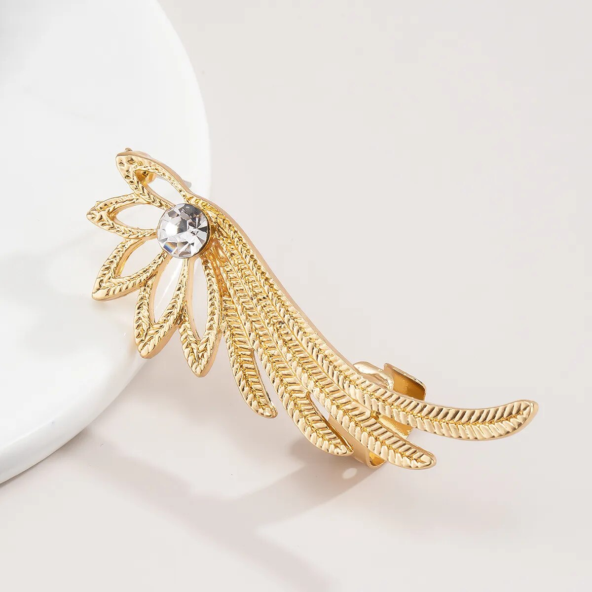 Style Icon Gold Ear Crawler