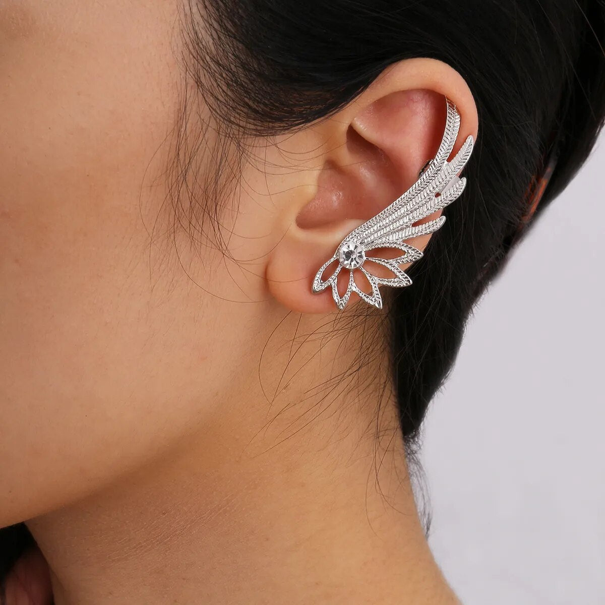 Style Icon Silver Ear Crawler