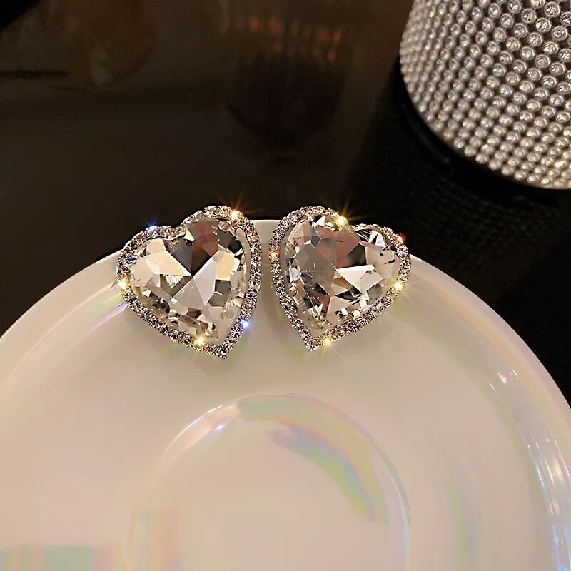 Queen Of Hearts Clip-Ons