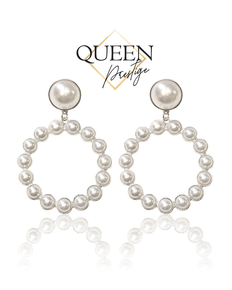 Made of Pearls Earrings
