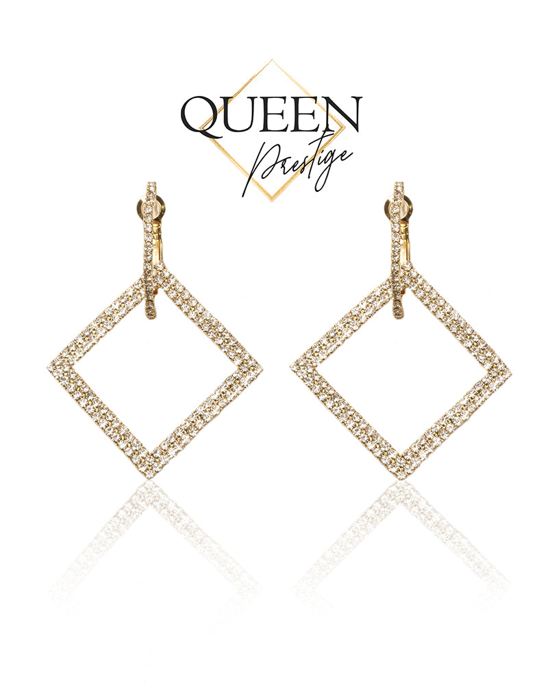 Very Chic Gold Earrings
